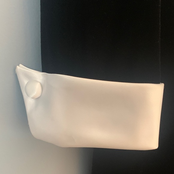 Elegant Black and White Dress with Gold Accent Tuxedo Dress Velvet Size 16 - Picture 3 of 15